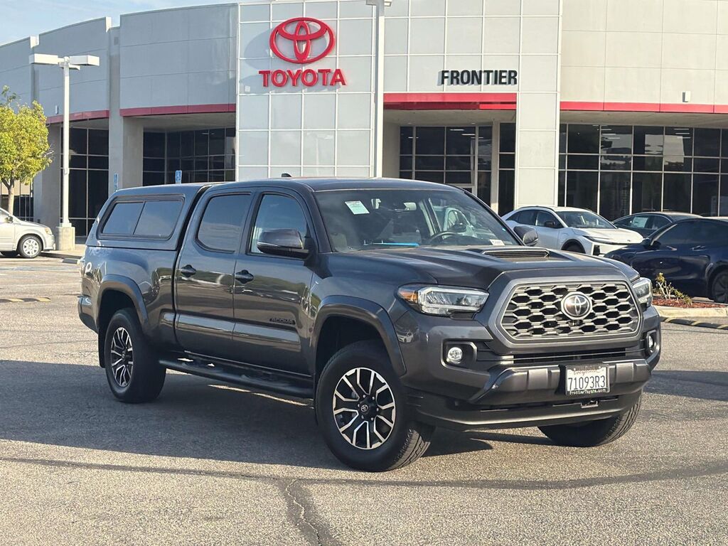 2023 Toyota Tacoma TRD Sport — photo 1 of 2