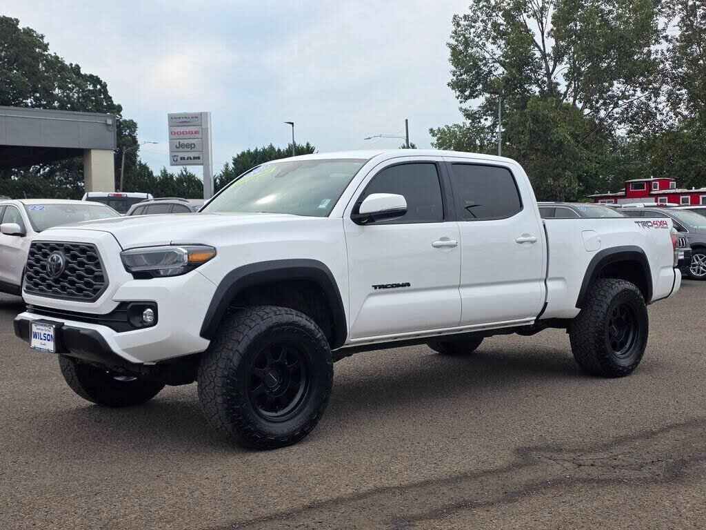 2023 Toyota Tacoma TRD Off-Road — photo 1 of 1