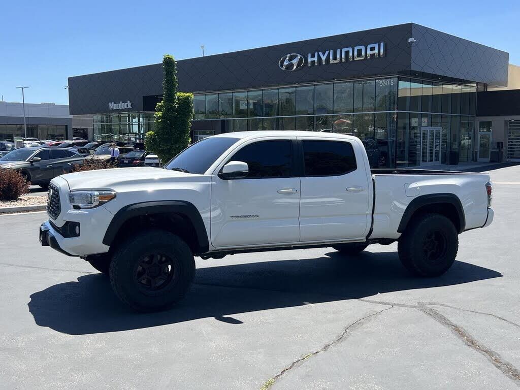 2023 Toyota Tacoma TRD Sport — photo 1 of 1
