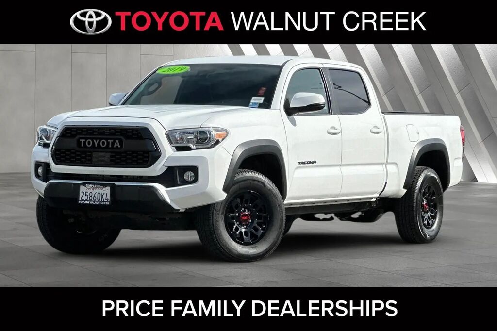 2019 Toyota Tacoma TRD Off-Road — photo 1 of 13