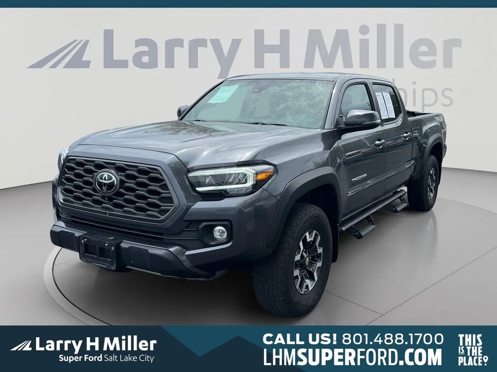 2021 Toyota Tacoma TRD Off-Road — photo 1 of 14