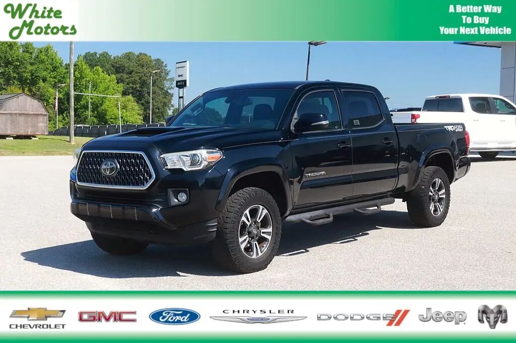 2019 Toyota Tacoma TRD Off-Road — photo 1 of 13
