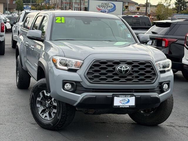 2021 Toyota Tacoma TRD Off-Road — photo 1 of 13