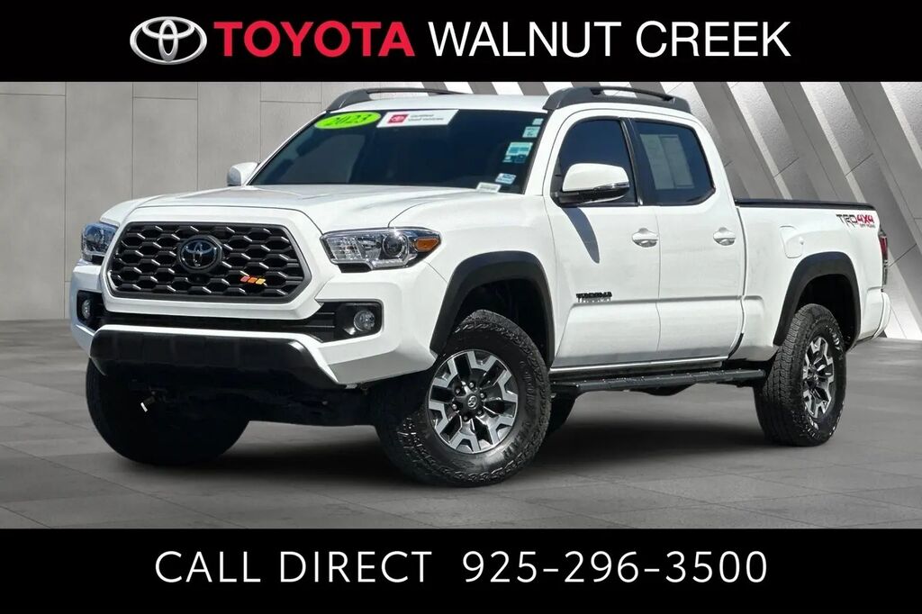 2023 Toyota Tacoma TRD Off-Road — photo 1 of 4