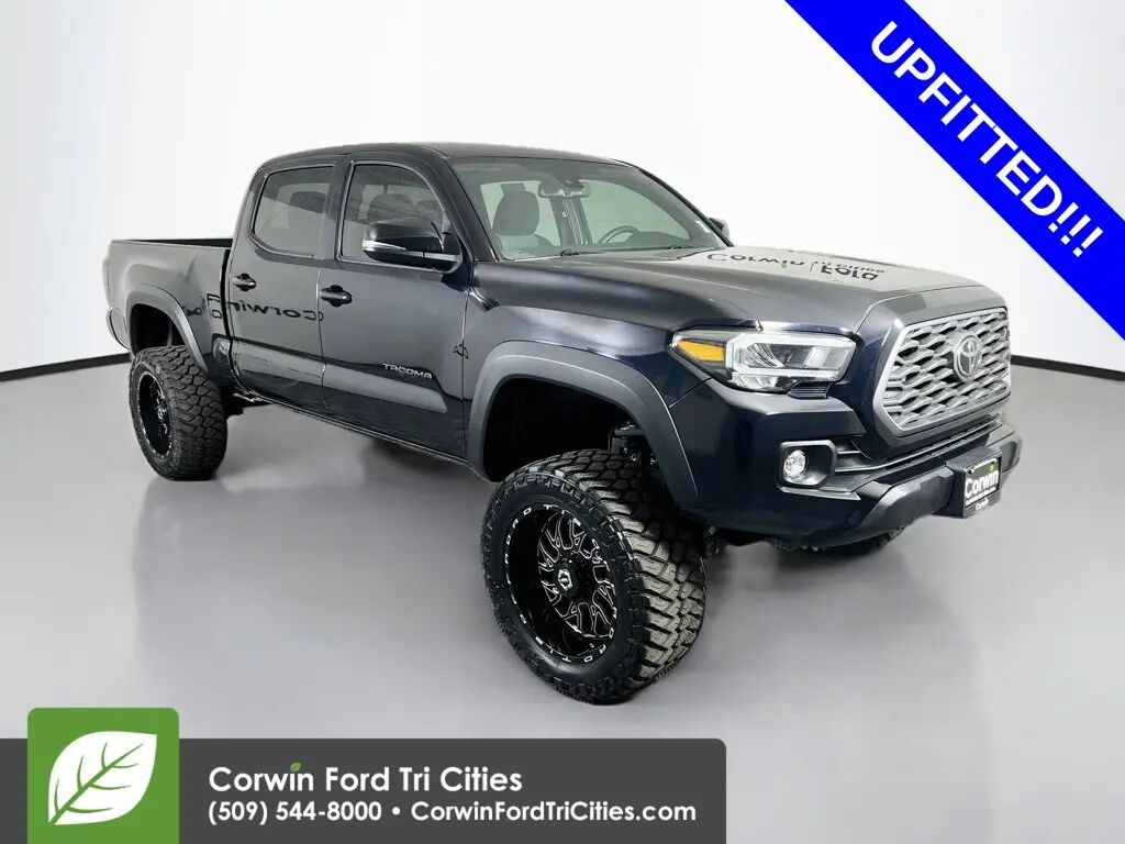 2022 Toyota Tacoma TRD Off-Road — photo 1 of 13