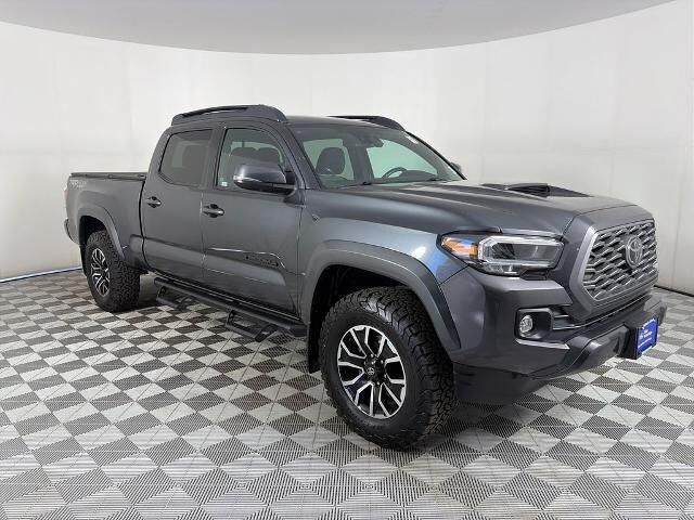 2023 Toyota Tacoma TRD Sport — photo 1 of 13