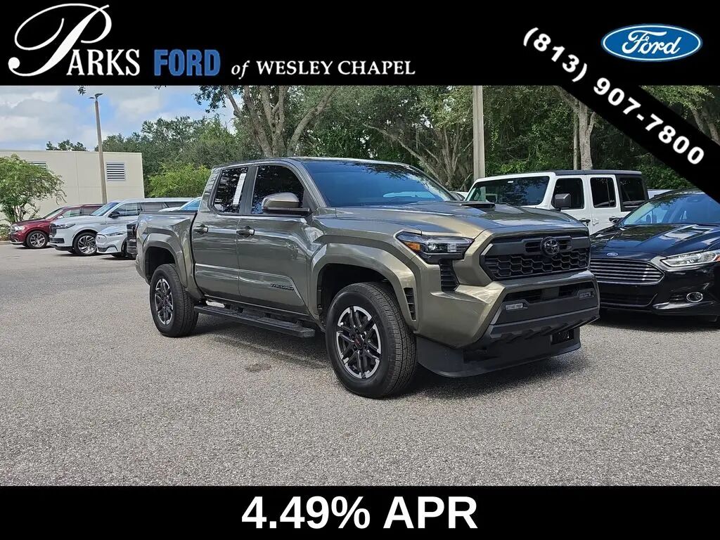 2026 Toyota Tacoma TRD Sport — photo 1 of 13