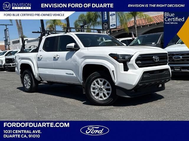 2024 Toyota Tacoma SR5 — photo 1 of 24