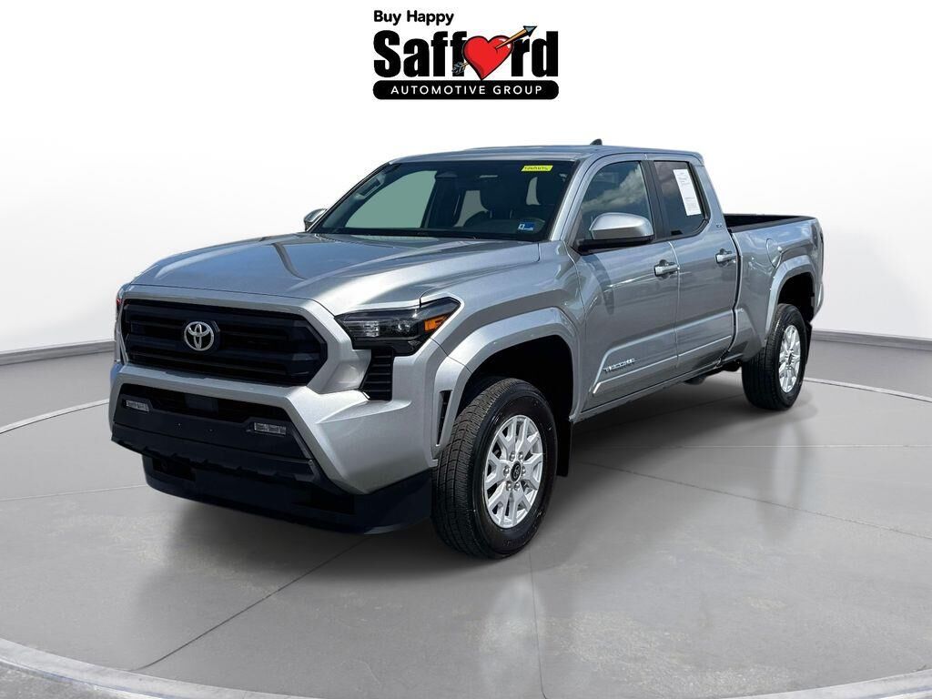 2024 Toyota Tacoma SR5 — photo 1 of 13