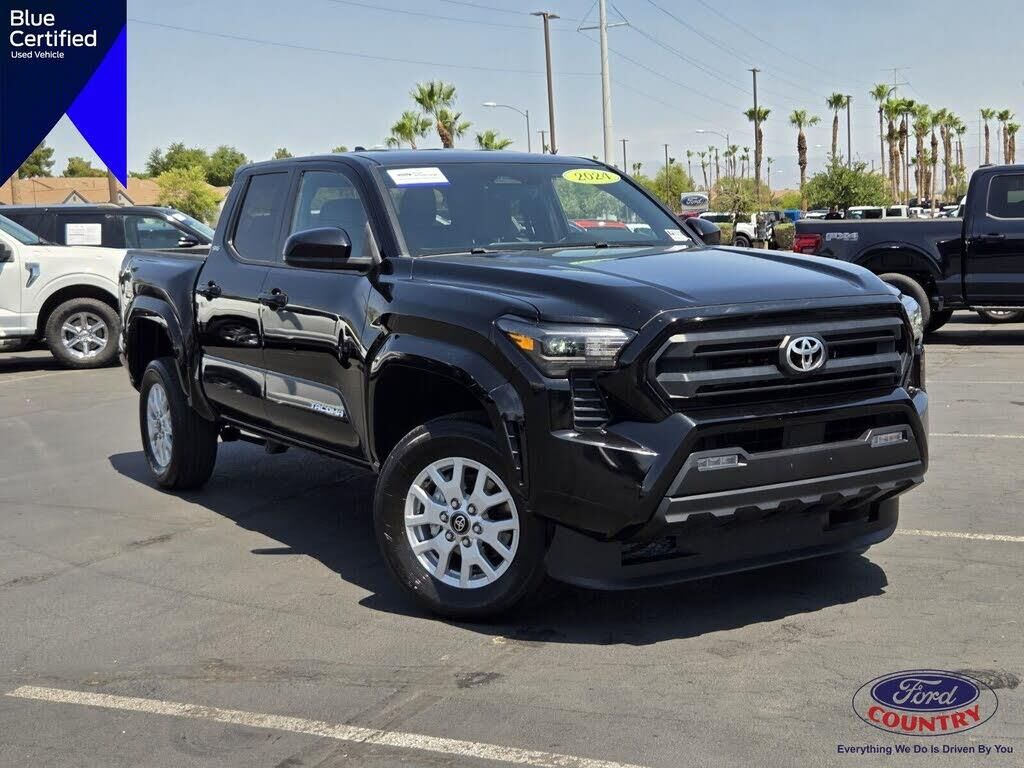 2024 Toyota Tacoma SR5 — photo 1 of 1