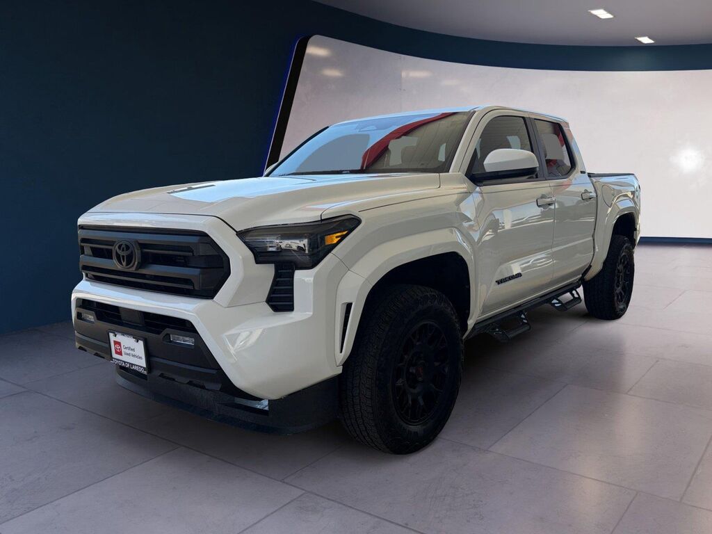 2026 Toyota Tacoma SR5 — photo 1 of 13