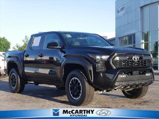 2024 Toyota Tacoma SR5 — photo 1 of 13