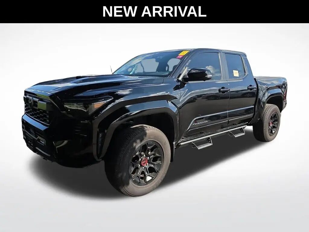 2024 Toyota Tacoma TRD Sport — photo 1 of 20