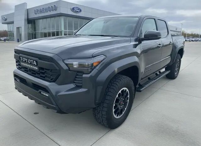 2024 Toyota Tacoma SR5
