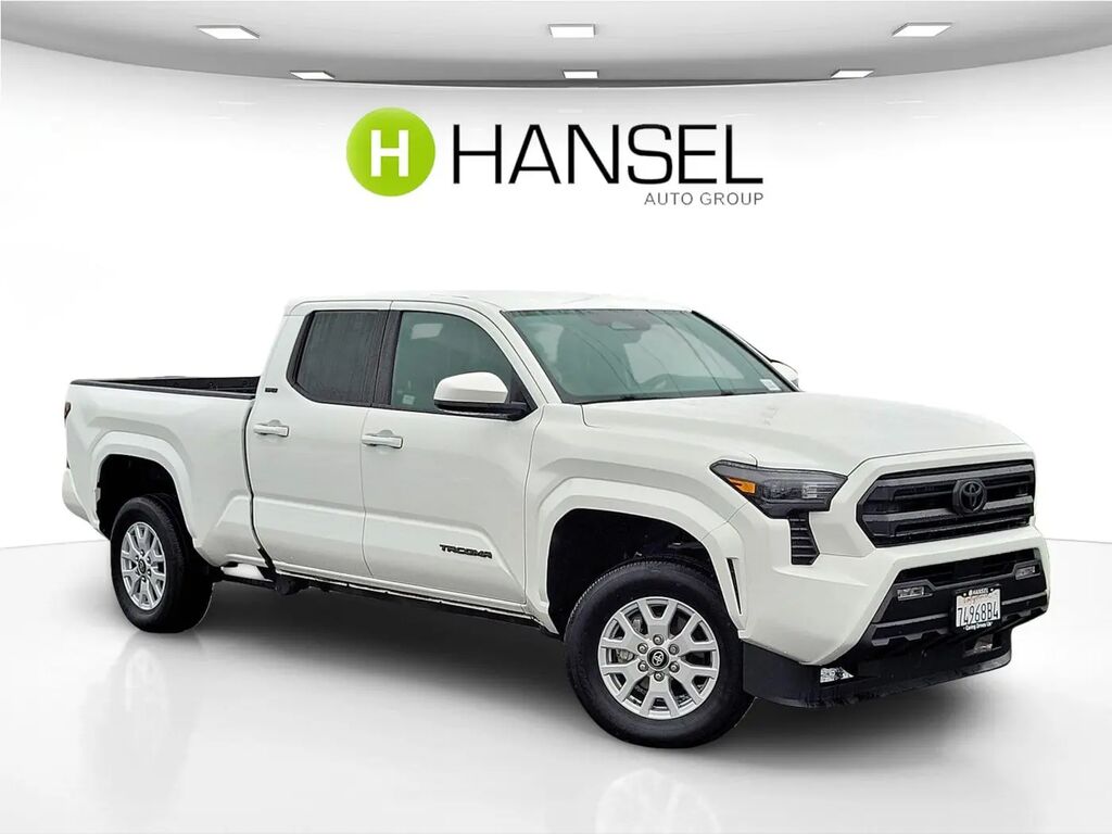 2024 Toyota Tacoma SR5 — photo 1 of 13