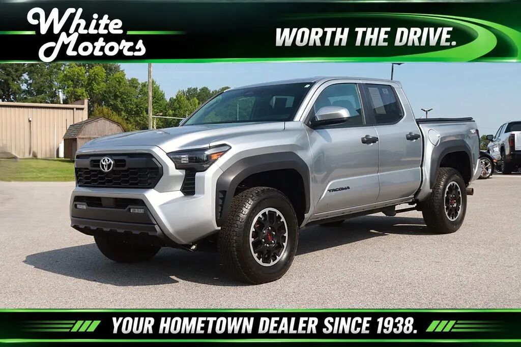 2025 Toyota Tacoma TRD Off-Road — photo 1 of 13