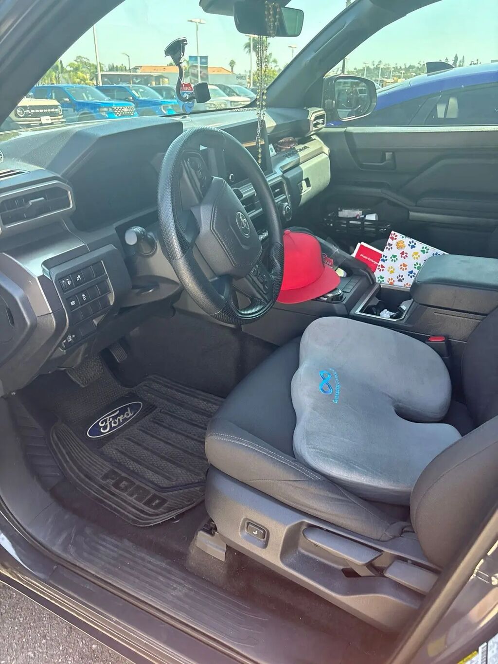 2026 Toyota Tacoma SR5 — photo 1 of 23