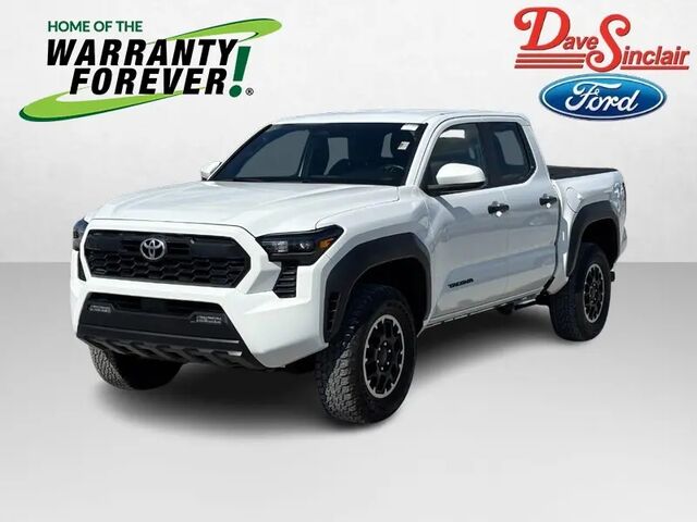 2024 Toyota Tacoma SR5 — photo 1 of 25
