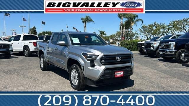 2024 Toyota Tacoma SR5 — photo 1 of 3