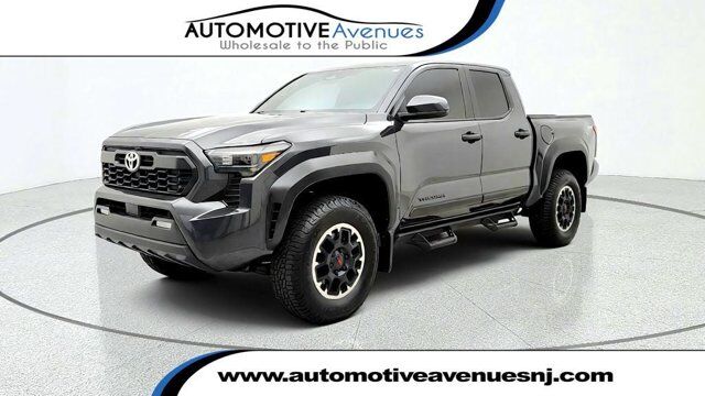 2025 Toyota Tacoma 4WD TRD Off Road