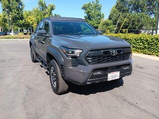 2024 Toyota Tacoma SR5 — photo 1 of 11