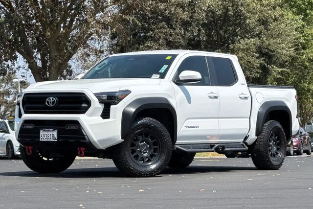 2024 Toyota Tacoma SR5