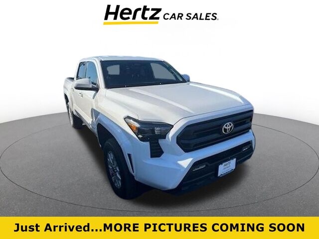 2026 Toyota Tacoma 4WD SR5