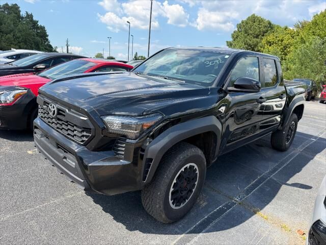 2024 Toyota Tacoma SR5 — photo 1 of 4