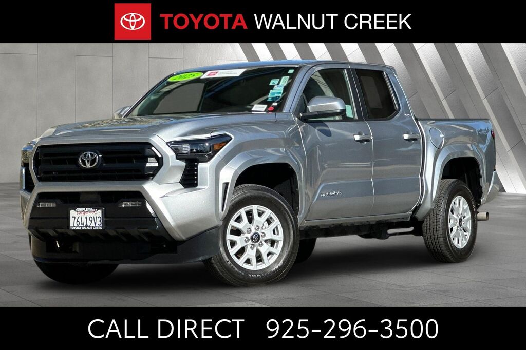 2025 Toyota Tacoma 4WD SR5 — photo 1 of 9