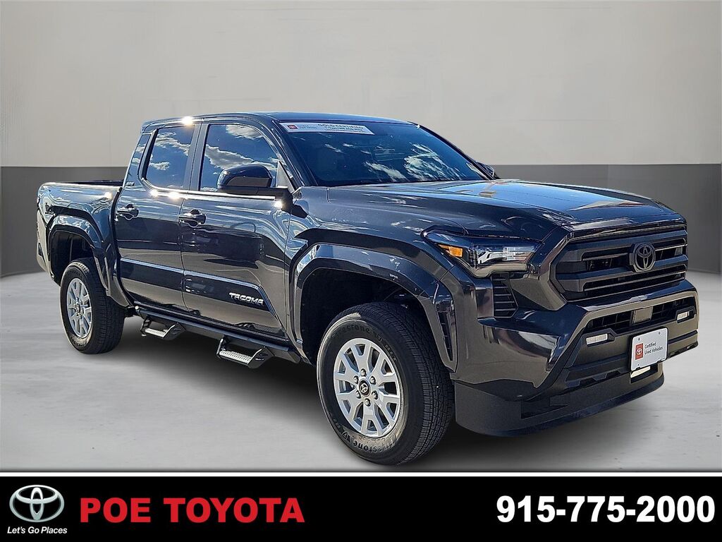 2025 Toyota Tacoma SR5 — photo 1 of 12