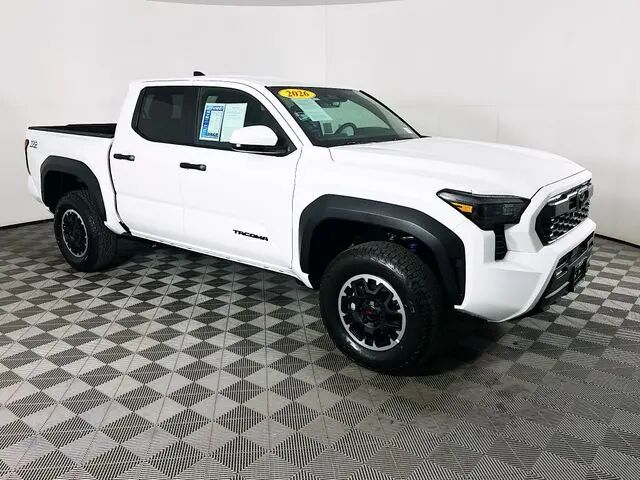 2026 Toyota Tacoma TRD Off-Road — photo 1 of 13
