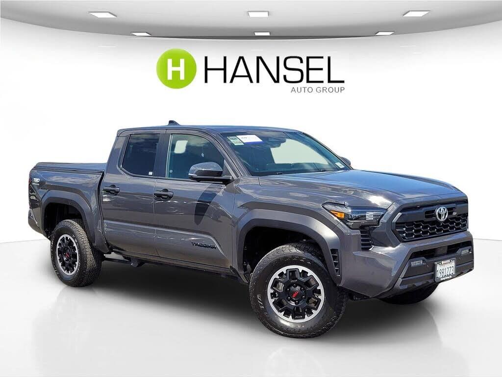 2024 Toyota Tacoma SR5 — photo 1 of 25