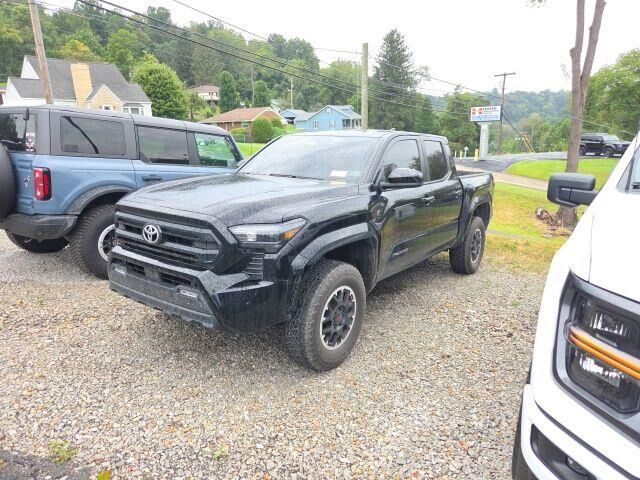 2024 Toyota Tacoma SR5 — photo 1 of 5