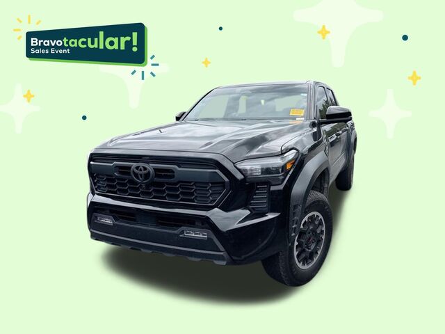 2025 Toyota Tacoma 4WD SR5