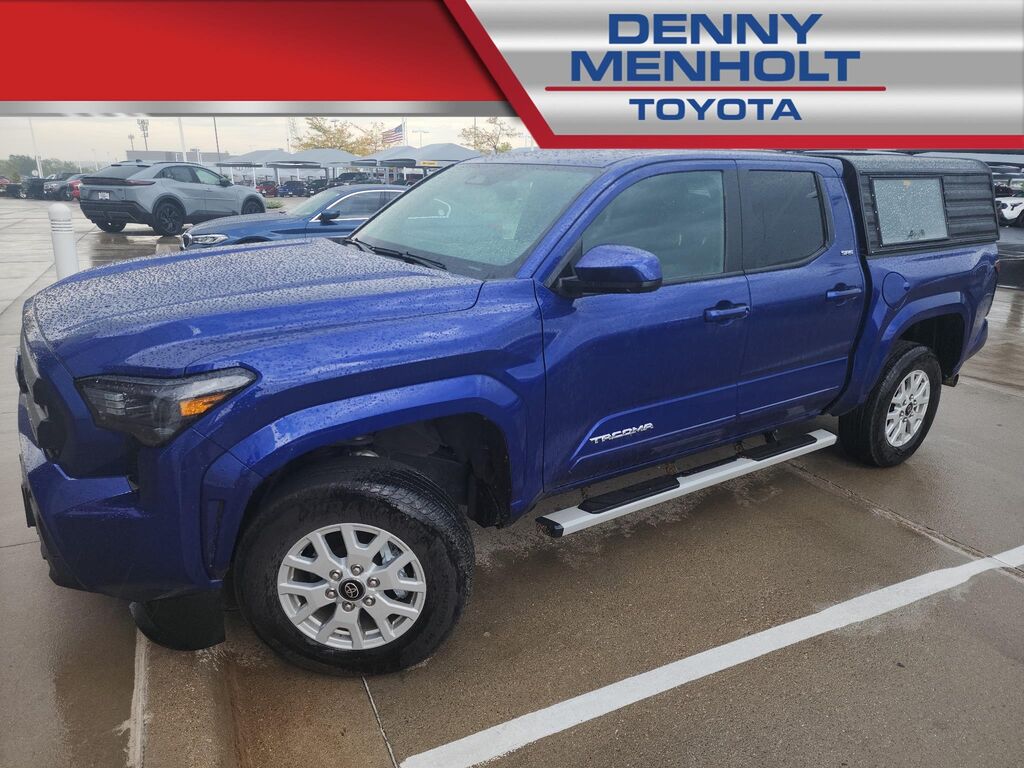 2025 Toyota Tacoma Limited — photo 1 of 4