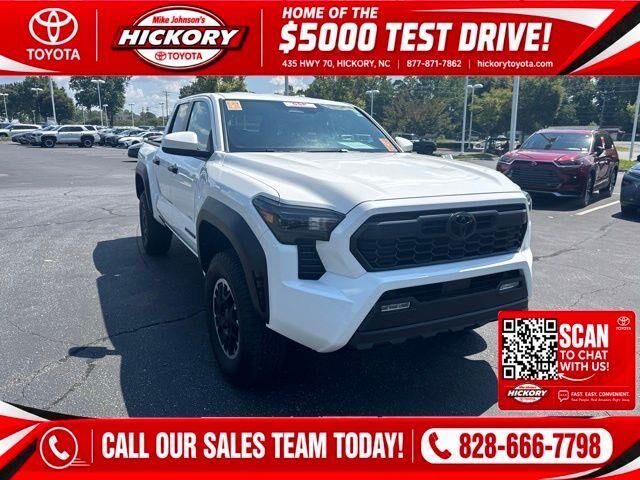 2026 Toyota Tacoma TRD Off-Road — photo 1 of 13