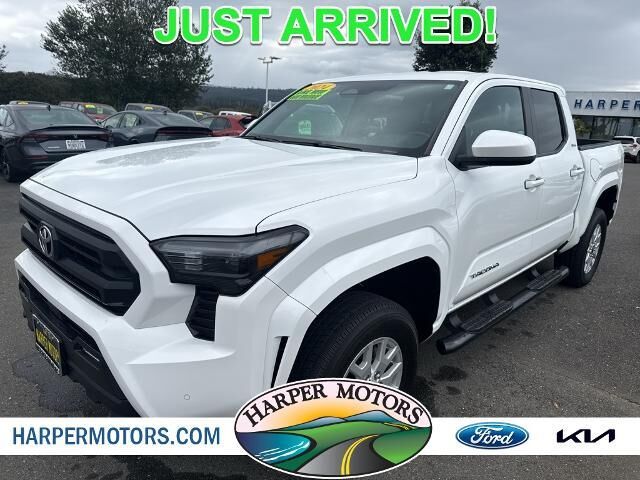2024 Toyota Tacoma SR5 — photo 1 of 13