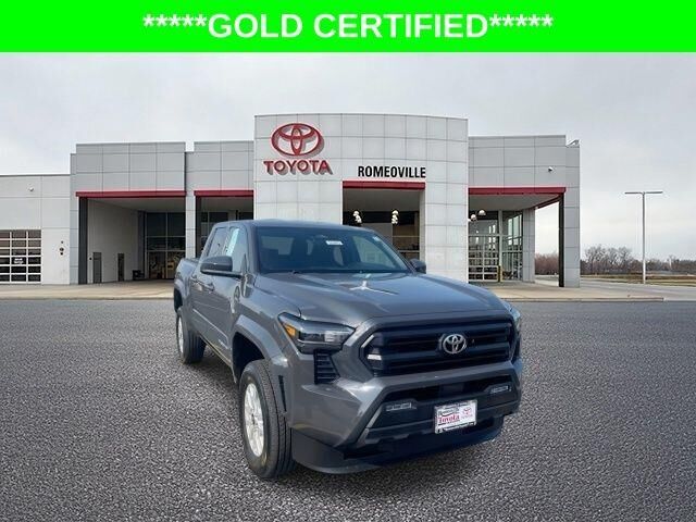2024 Toyota Tacoma SR5 — photo 1 of 13