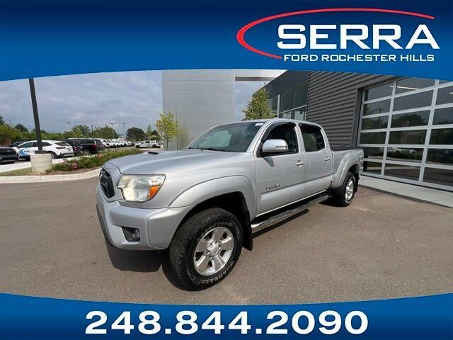 2012 Toyota Tacoma V6 — photo 1 of 26