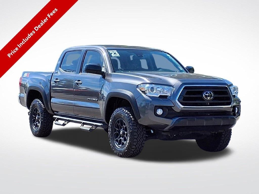 2023 Toyota Tacoma TRD Off-Road — photo 1 of 13