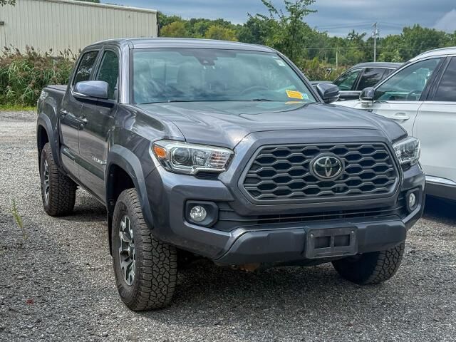 2021 Toyota Tacoma TRD Pro — photo 1 of 10