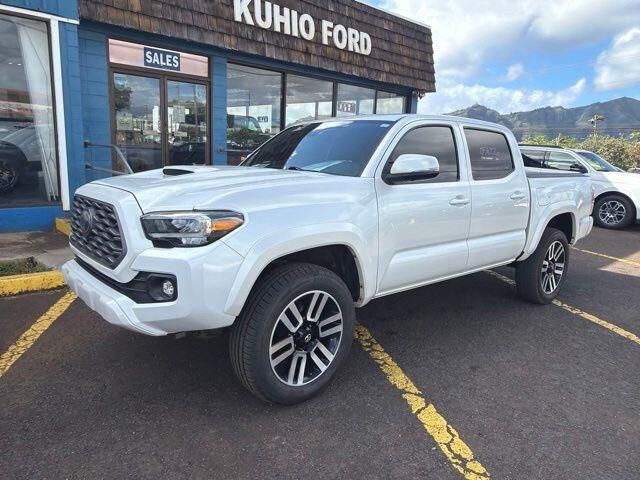 2022 Toyota Tacoma TRD Sport — photo 1 of 27