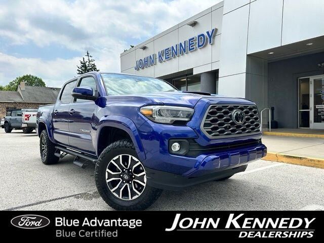 2022 Toyota Tacoma TRD Sport