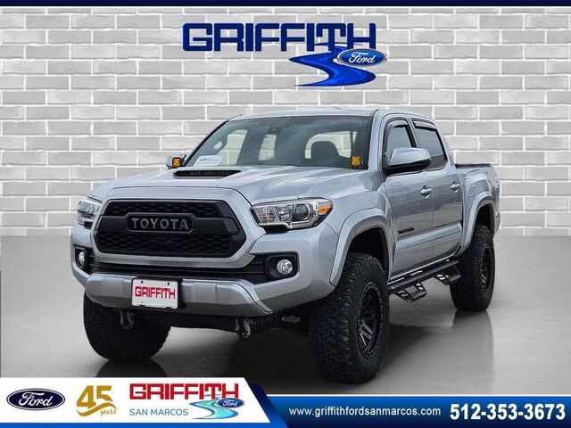 2022 Toyota Tacoma SR V6