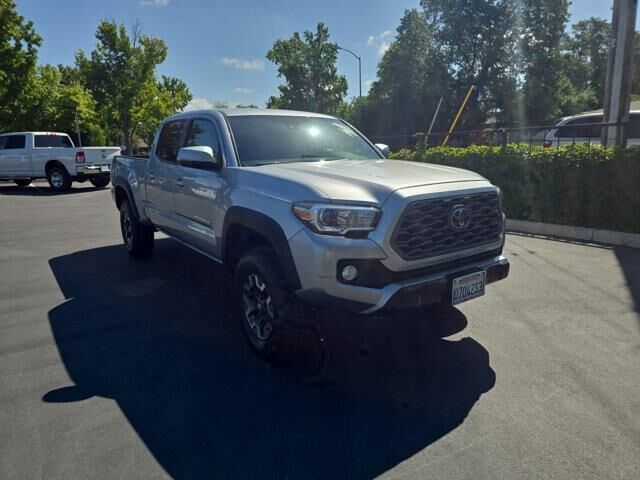2023 Toyota Tacoma TRD Off-Road — photo 1 of 11