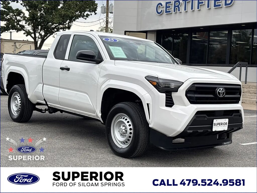2025 Toyota Tacoma SR — photo 1 of 12