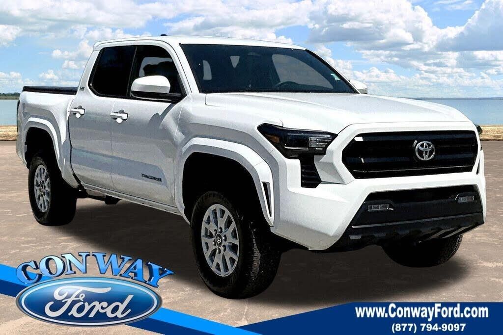 2024 Toyota Tacoma SR5 — photo 1 of 1