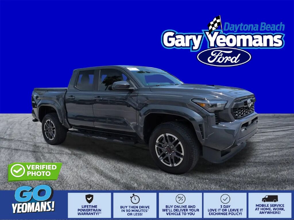 2024 Toyota Tacoma SR5 — photo 1 of 13