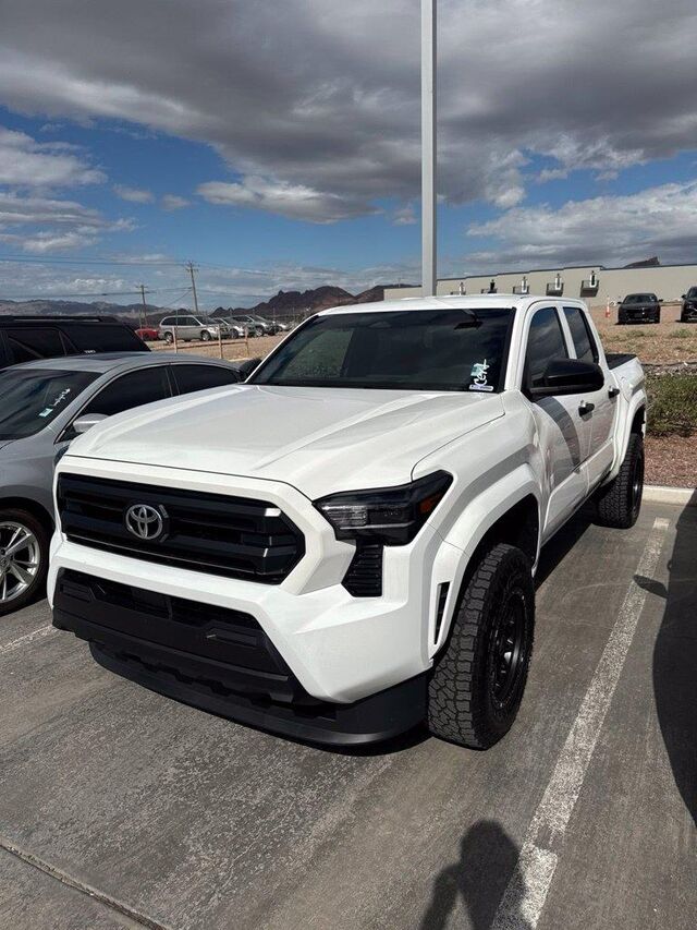 2025 Toyota Tacoma SR