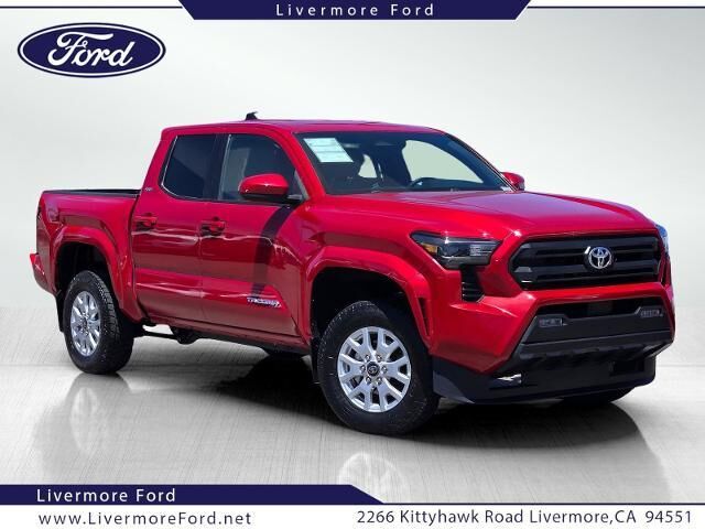 2024 Toyota Tacoma SR5 — photo 1 of 66